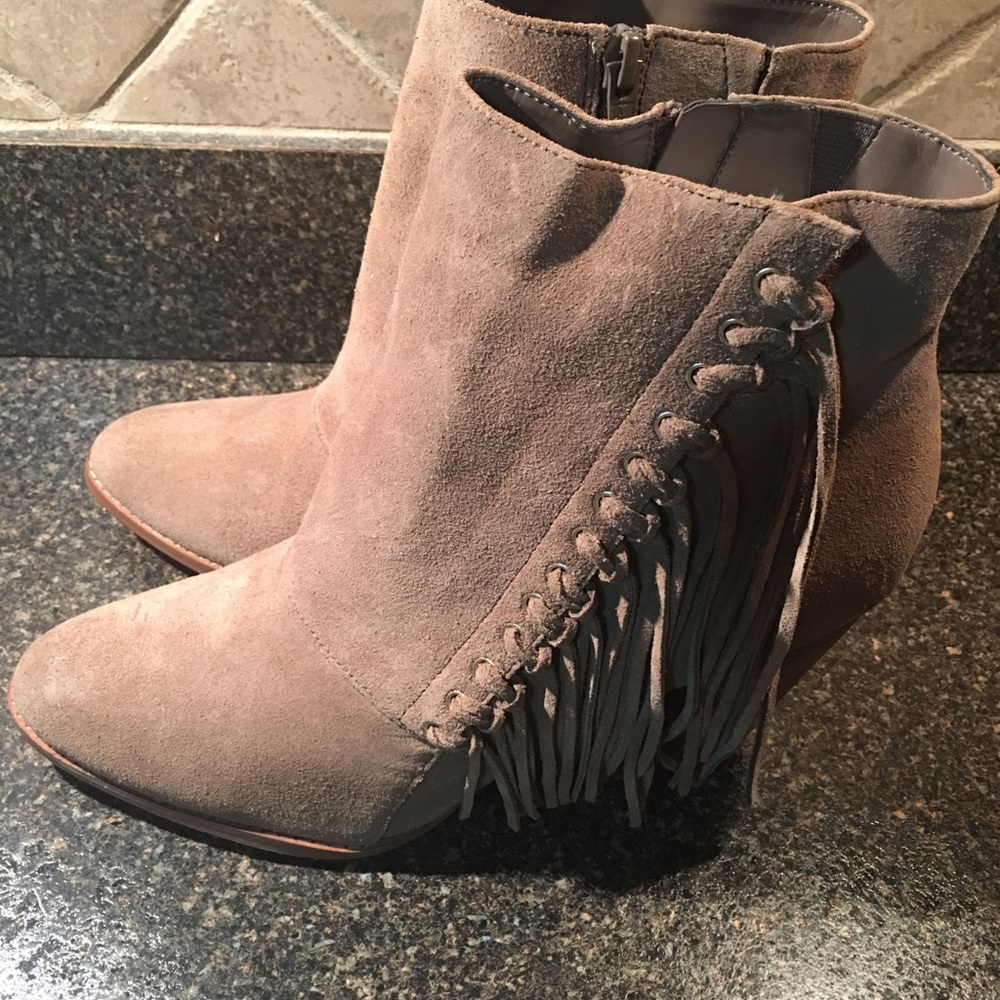 Women’s ankle booties- size 10
